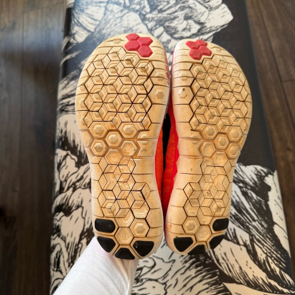 Nike Barefoot Ride Running Shoes - Picture 6 of 8